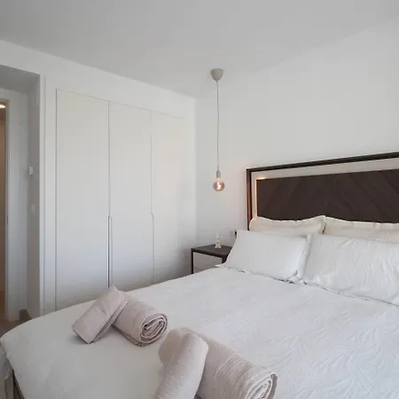 Happy Travel Jade Tower Fuengirola