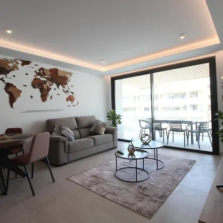 Happy Travel Jade Tower * Fuengirola