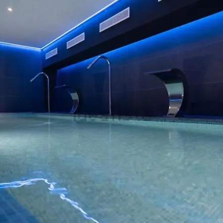 Happy Travel Jade Tower Apartment Fuengirola