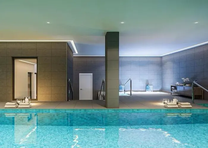 Happy Travel Jade Tower * פואנגירולה