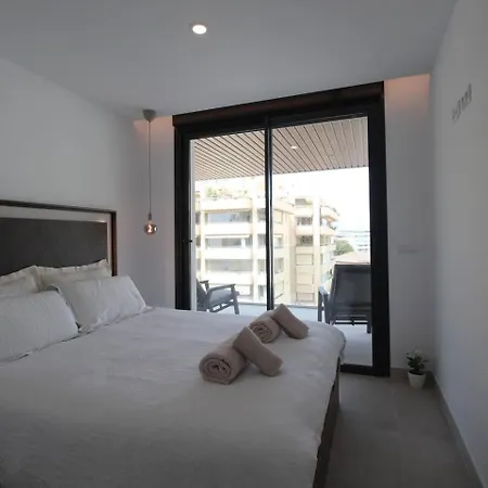 Happy Travel Jade Tower *